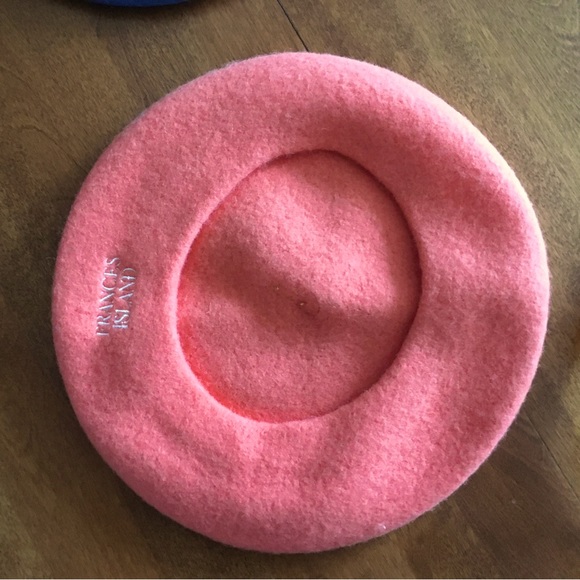 Handmade 100% Australian wool beret - salmon, new - Picture 4 of 4